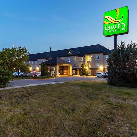 Quality Inn & Suites Йорктън Екстериор снимка