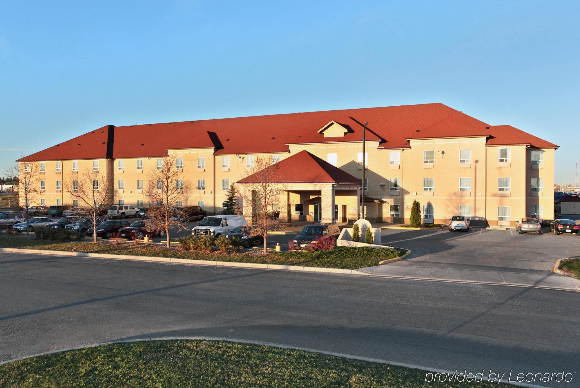 Quality Inn & Suites Йорктън Екстериор снимка