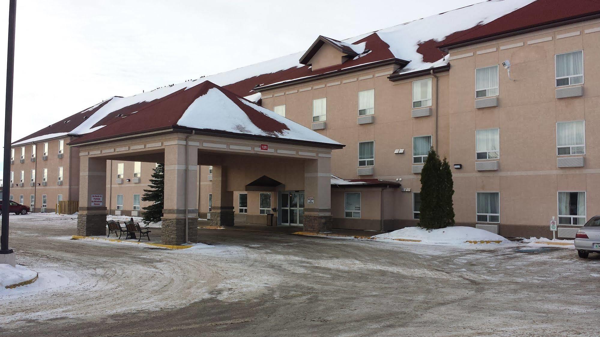 Quality Inn & Suites Йорктън Екстериор снимка